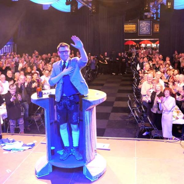 Corporate Entertainment as josef emil blokwurst aka brandon smeets magic entertainment