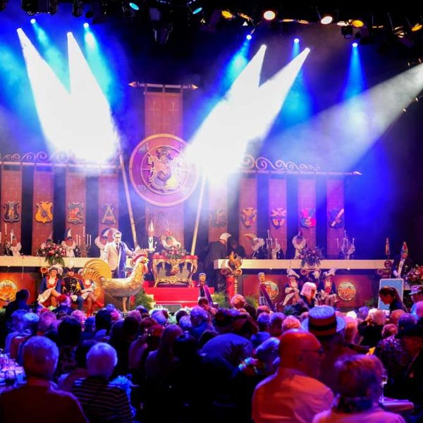 stage performance by brandon smeets at the theater of venlo